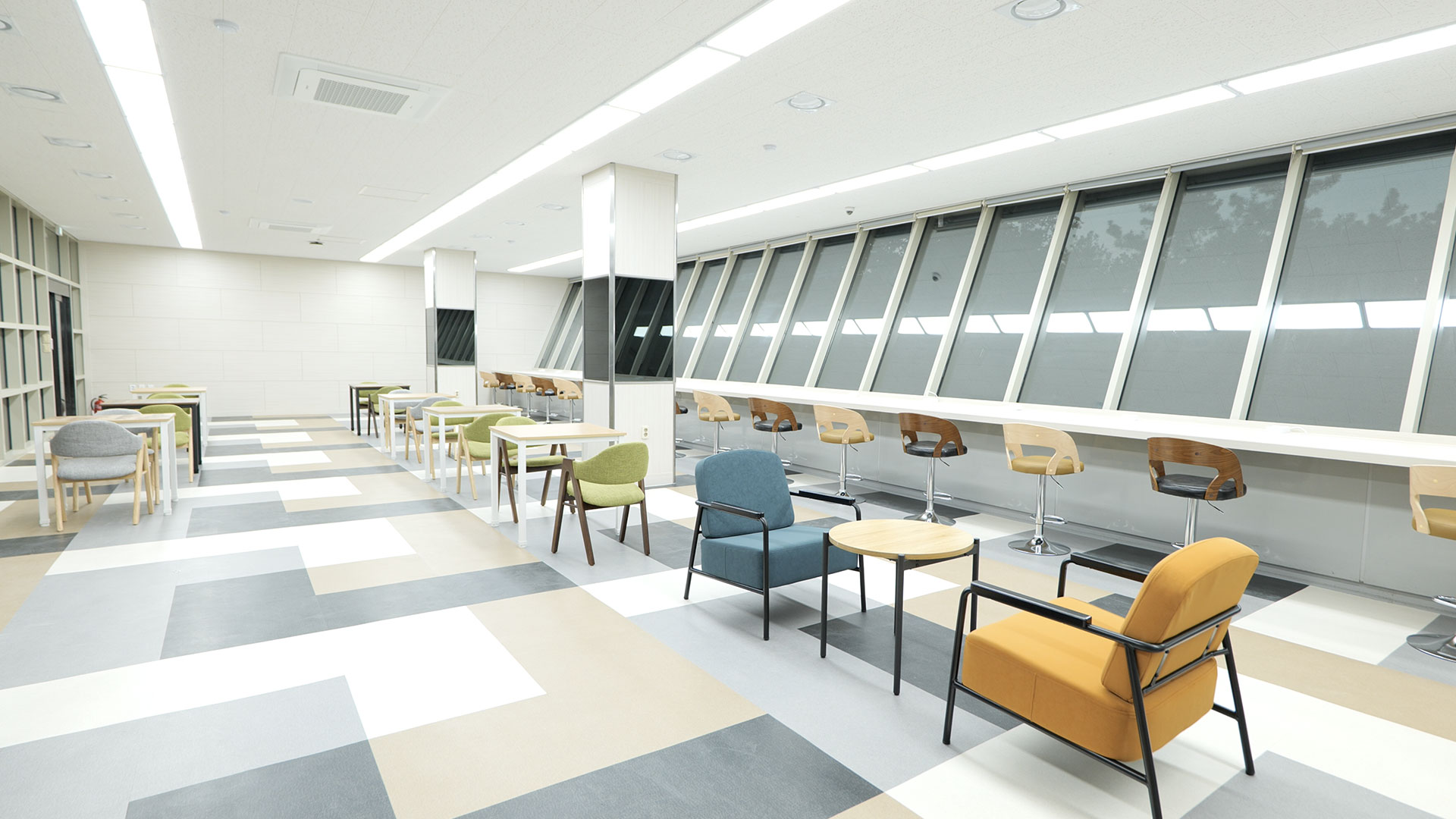 오아시스룸(라운지)